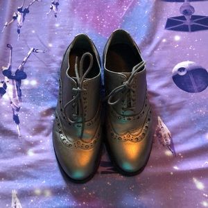 Vionic saddle shoe loafer size 7.5